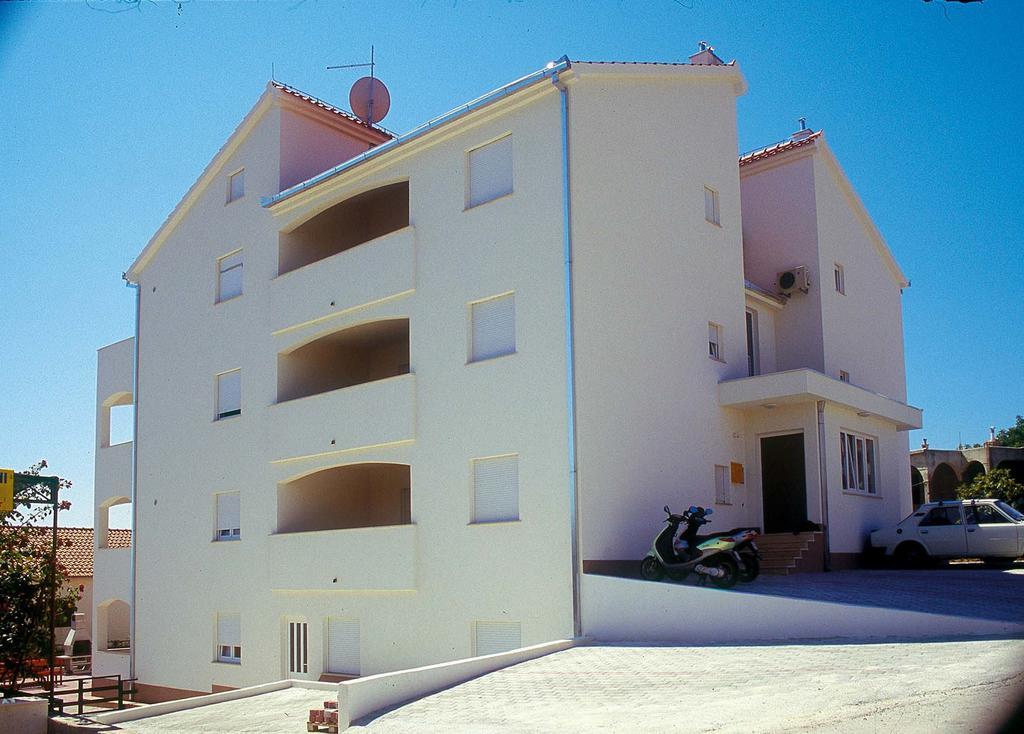 Apartment Villa Businci Trogir Exterior foto
